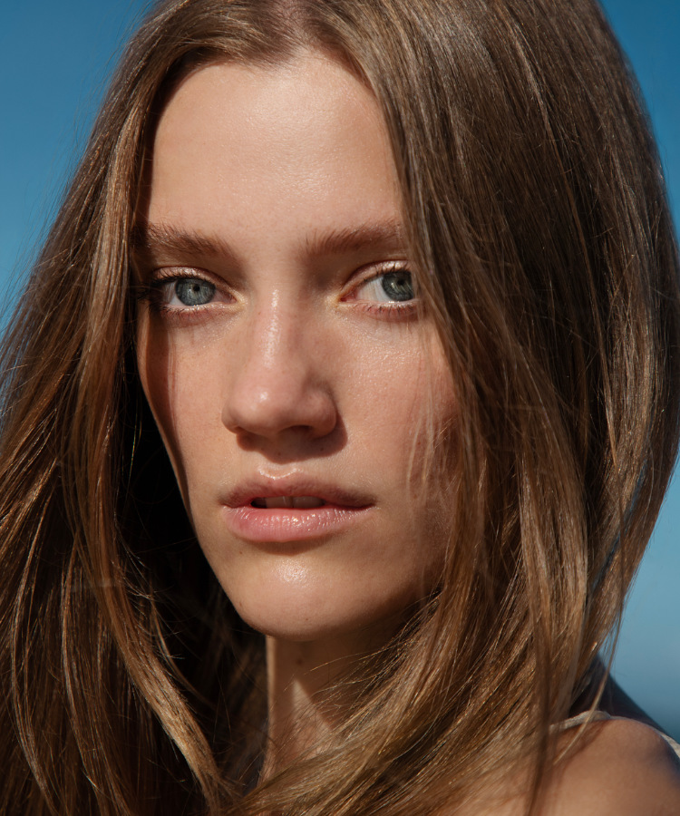 Ukrainian fashion and commercial model Lolita – Castaway Model Management Bali